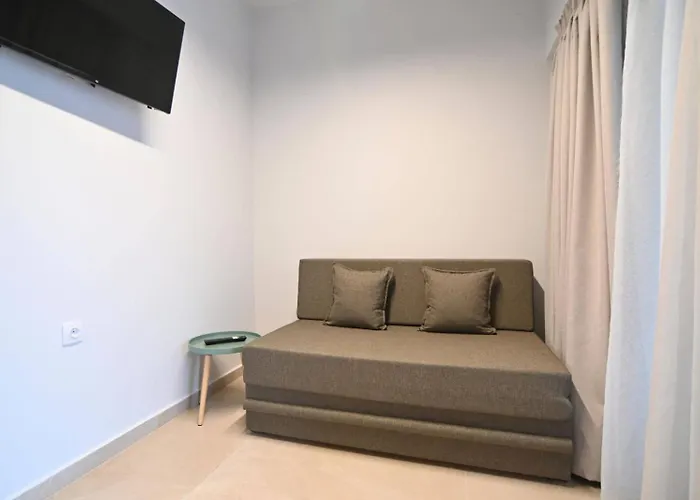 Tres V & Hotel apartamentowy 3*