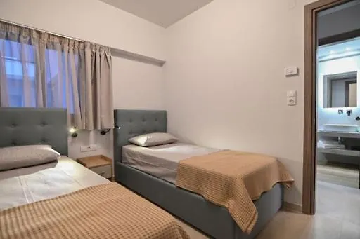 Tres V & Hotel apartamentowy Stavros (Thessaloniki)
